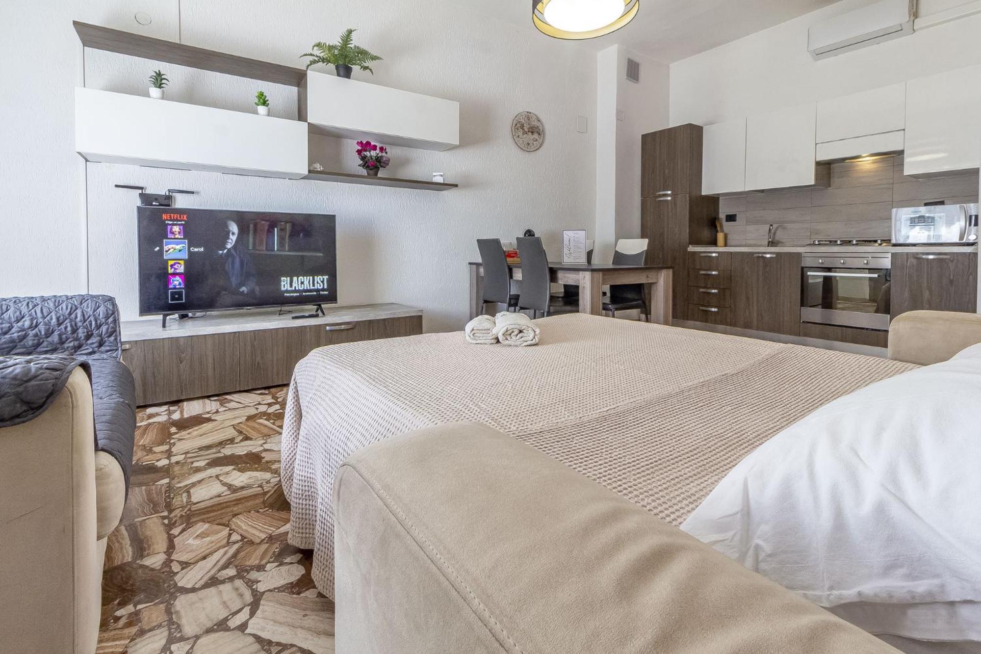 Lovely Piazza Santa Maria Apartment Сассарі Екстер'єр фото